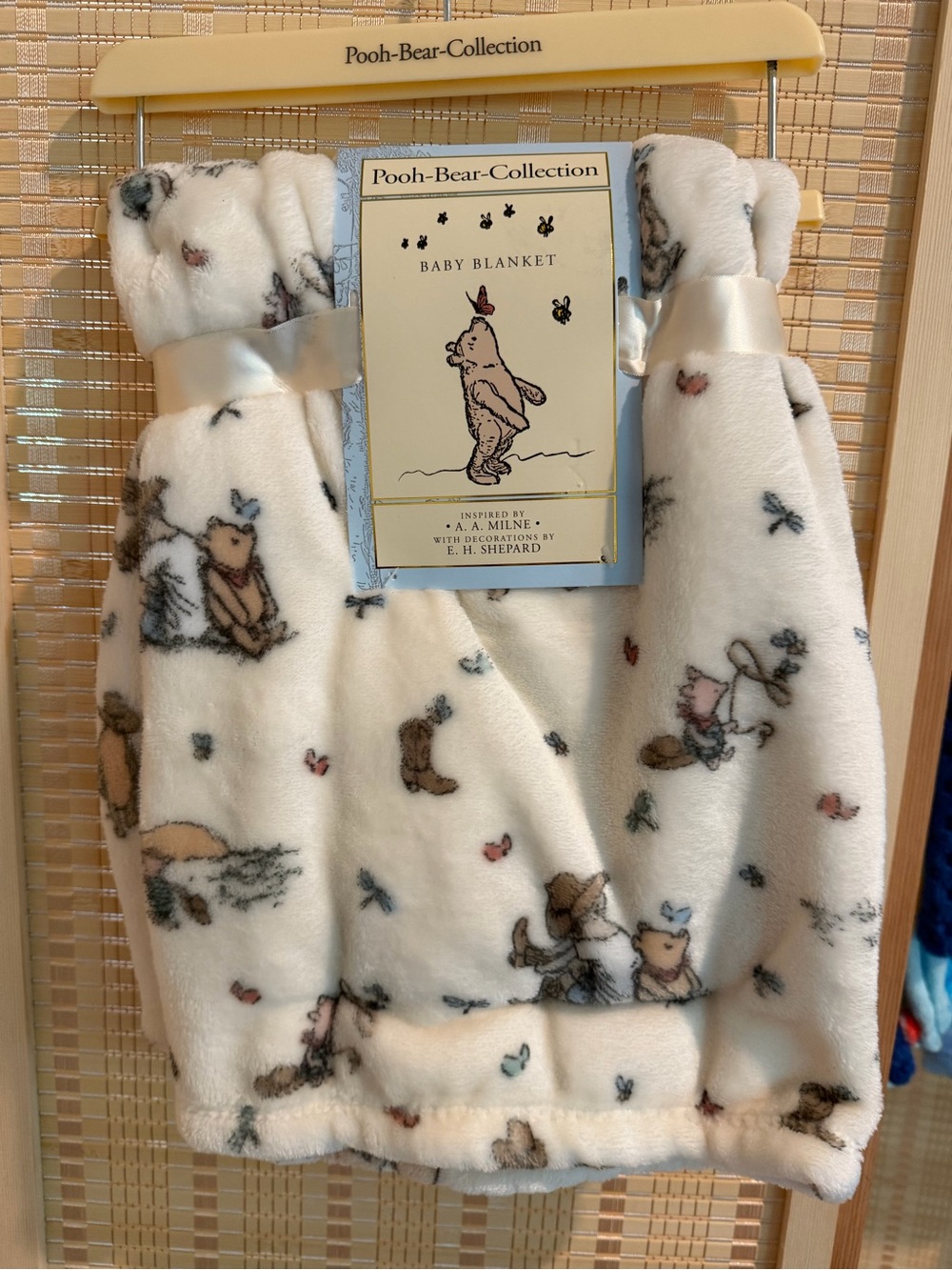 Disney Western Cream Plush Winnie-the-Pooh Baby Blanket